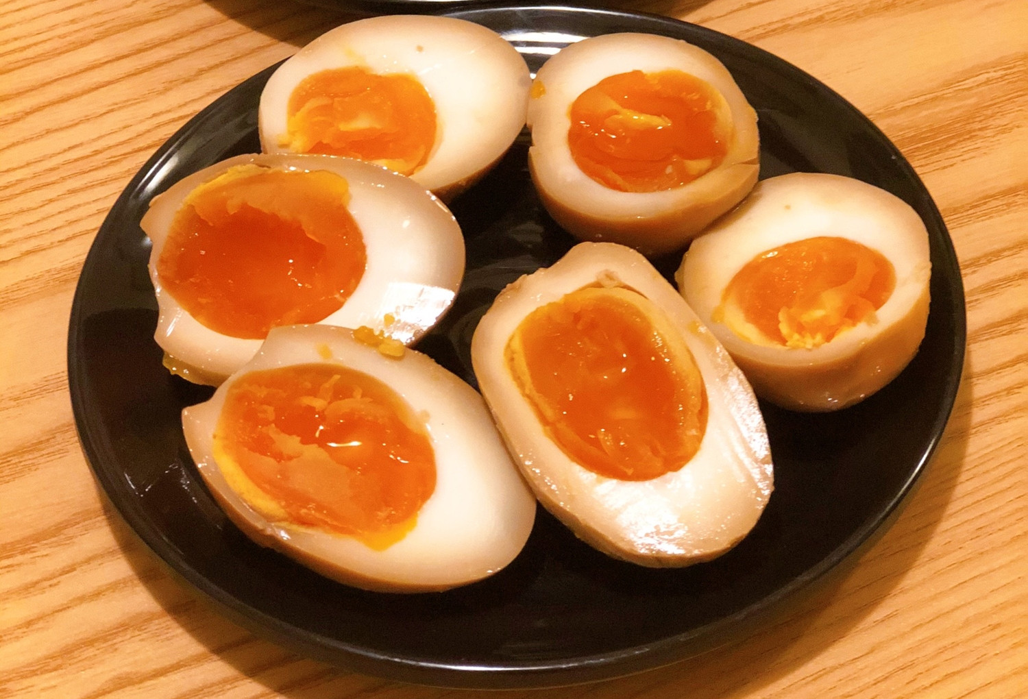 Trứng lòng đào ngon nhưng không nên ăn vào buổi sáng