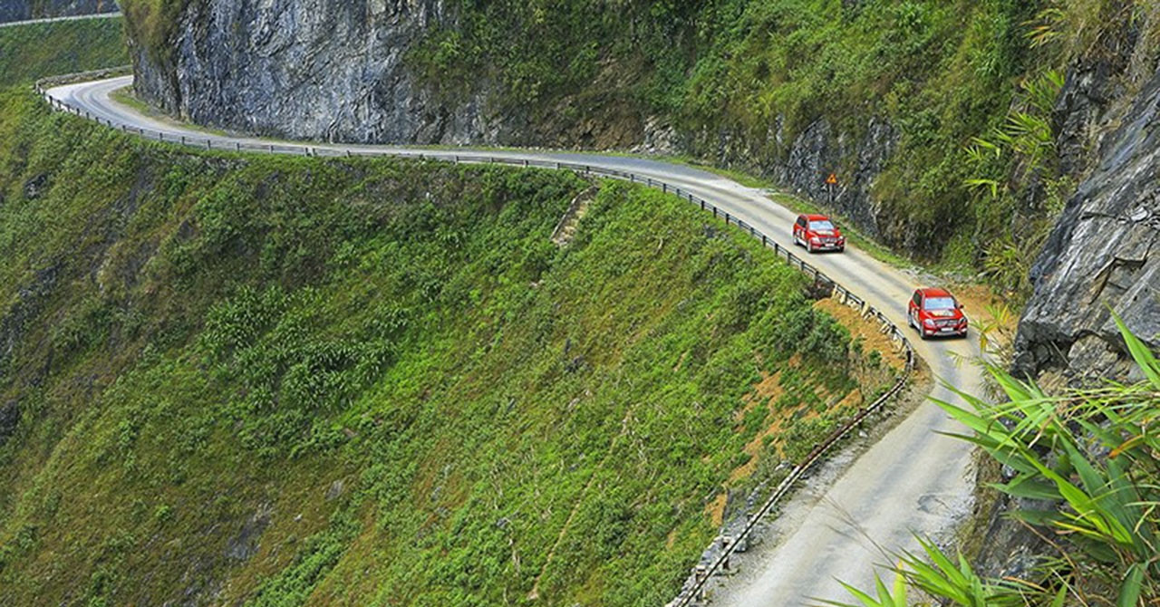 Đi đường đèo núi, làm thế nào phanh an toàn khi lái xe xuống dốc