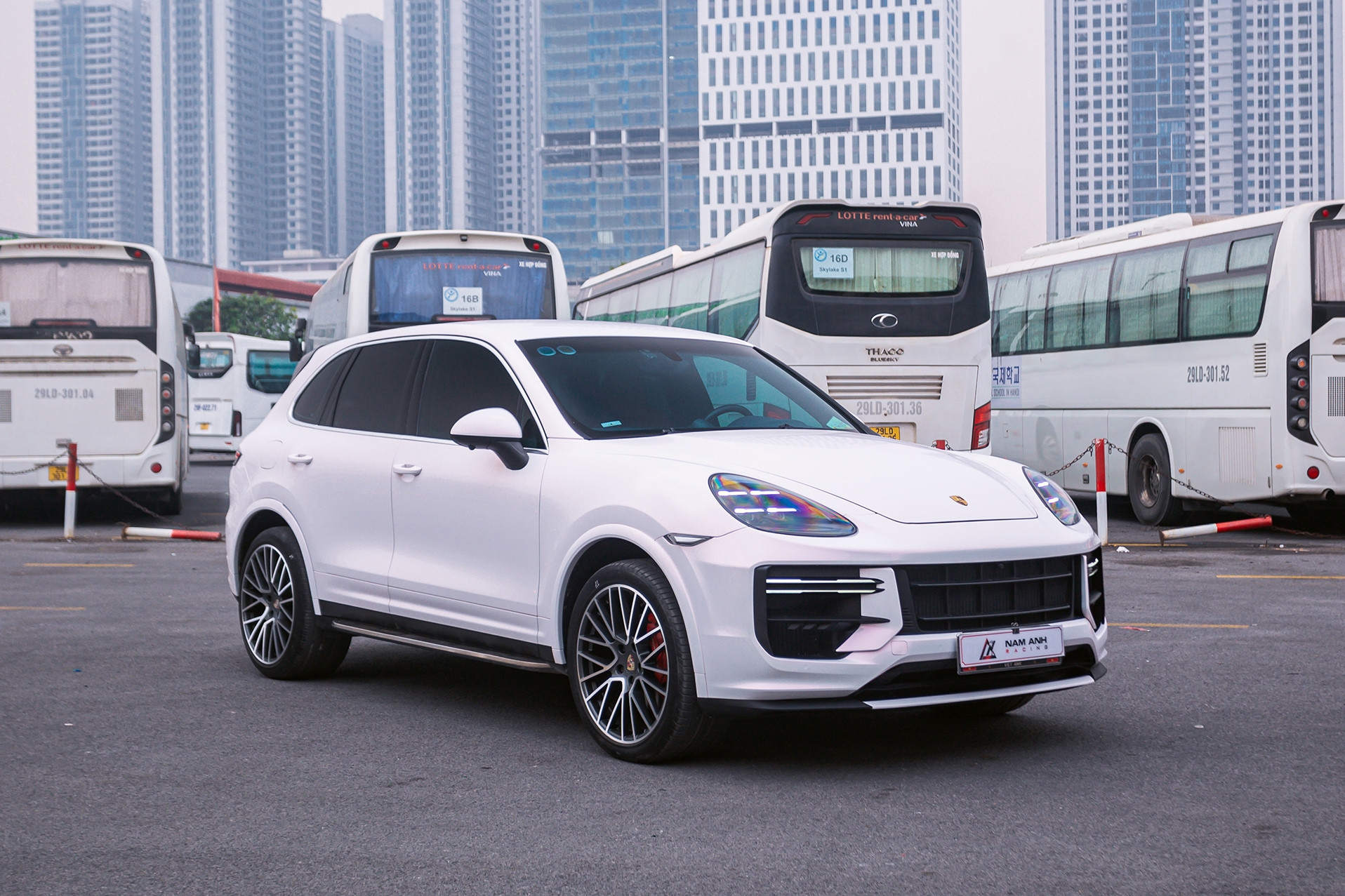 Thợ độ Việt ‘hô biến’ xe sang Porsche đời 2014 lên đời 2024, tiền độ tốn nửa tỷ