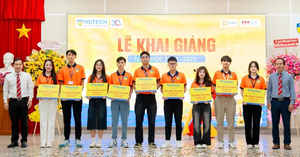 HUTECH Cam Kết Không Tăng Học Phí Toàn Khóa: Thấu Hiểu Nỗi Lo Tài Chính Của Sinh Viên