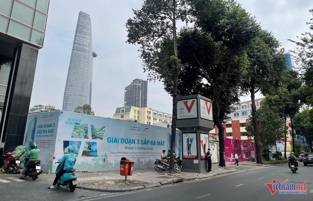 W-saigon centre 4.jpg