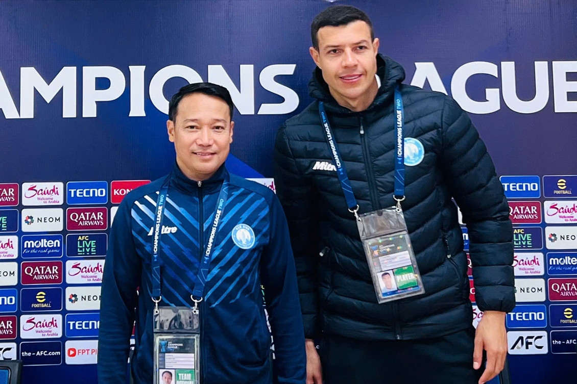 HLV Nam Định nhớ Xuân Son, tuyên bố thắng Sanfrecce Hiroshima