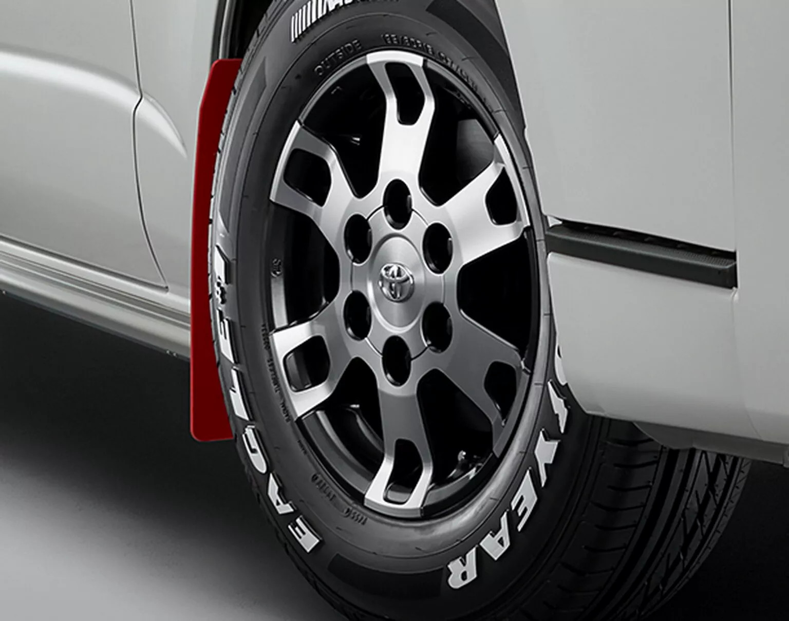 Toyota HiAce Wagon GR Parts 4 1536x1209.webp