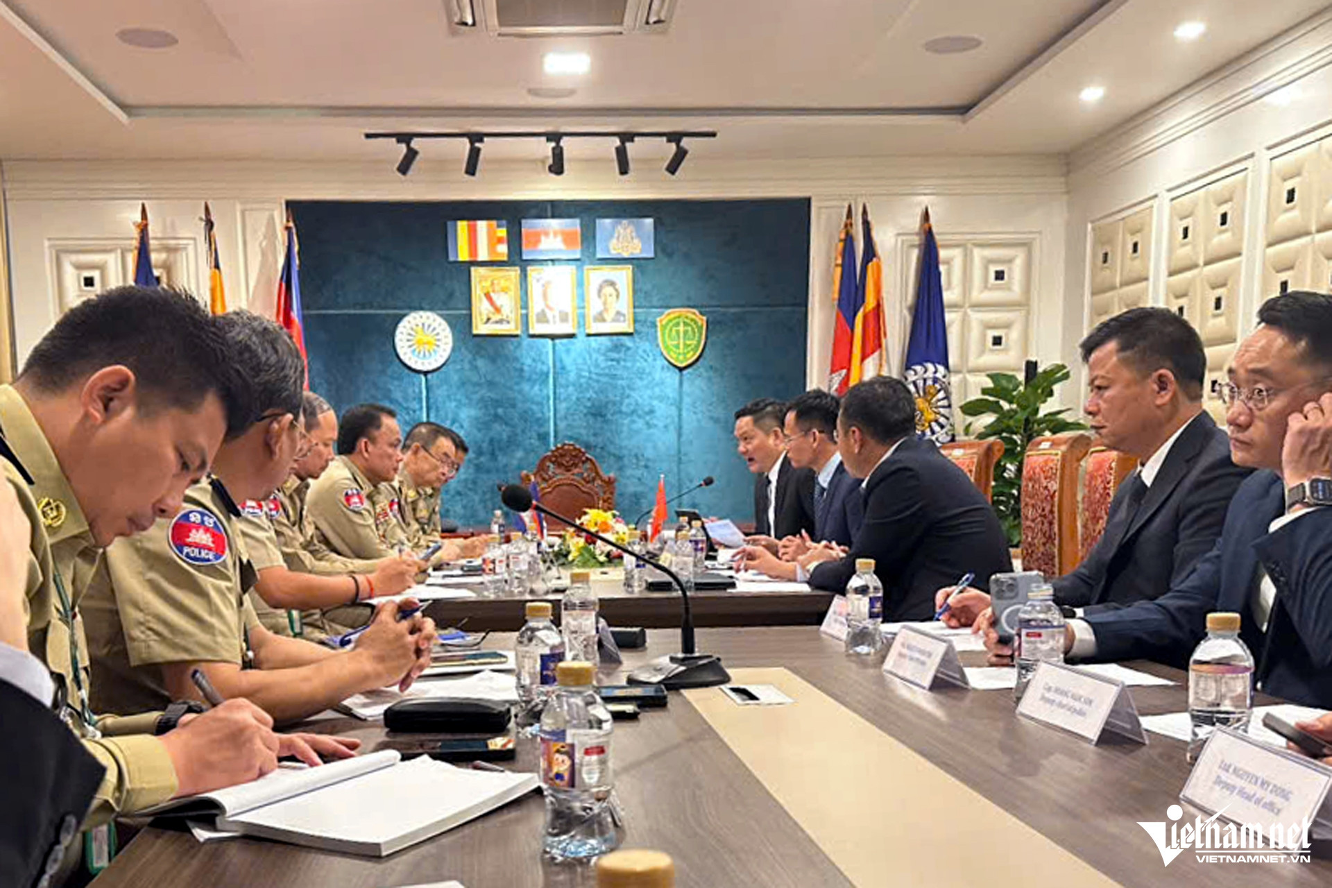 W-Chuyen an lai chau.jpg