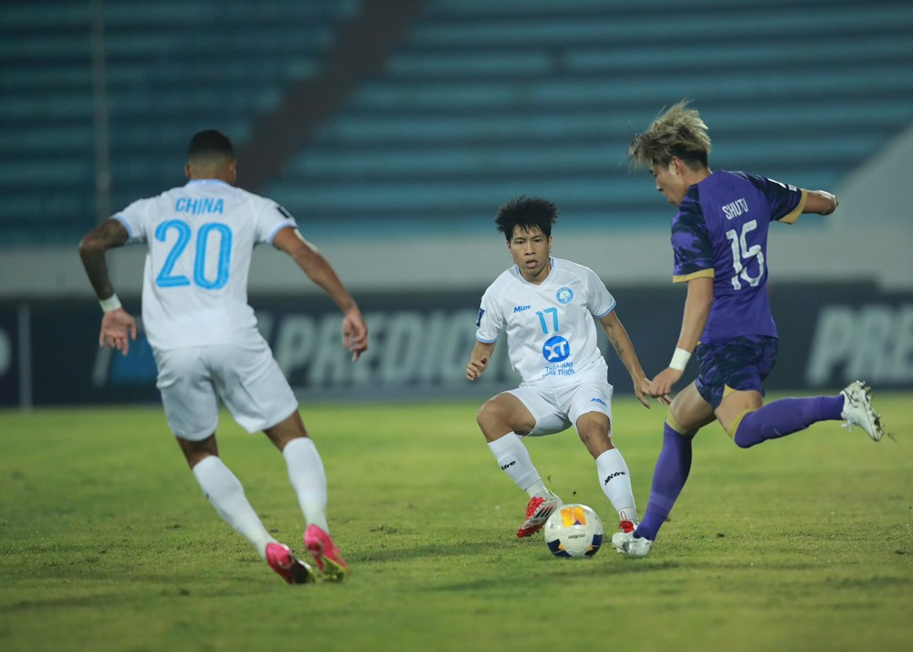 Nam dinh vs Hiroshima 3.jpg