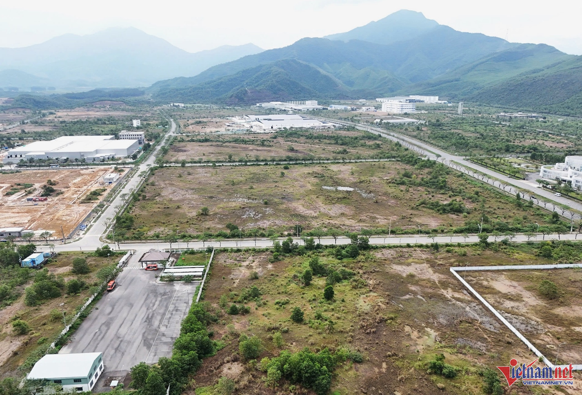 W-khu cong nghiep.jpg