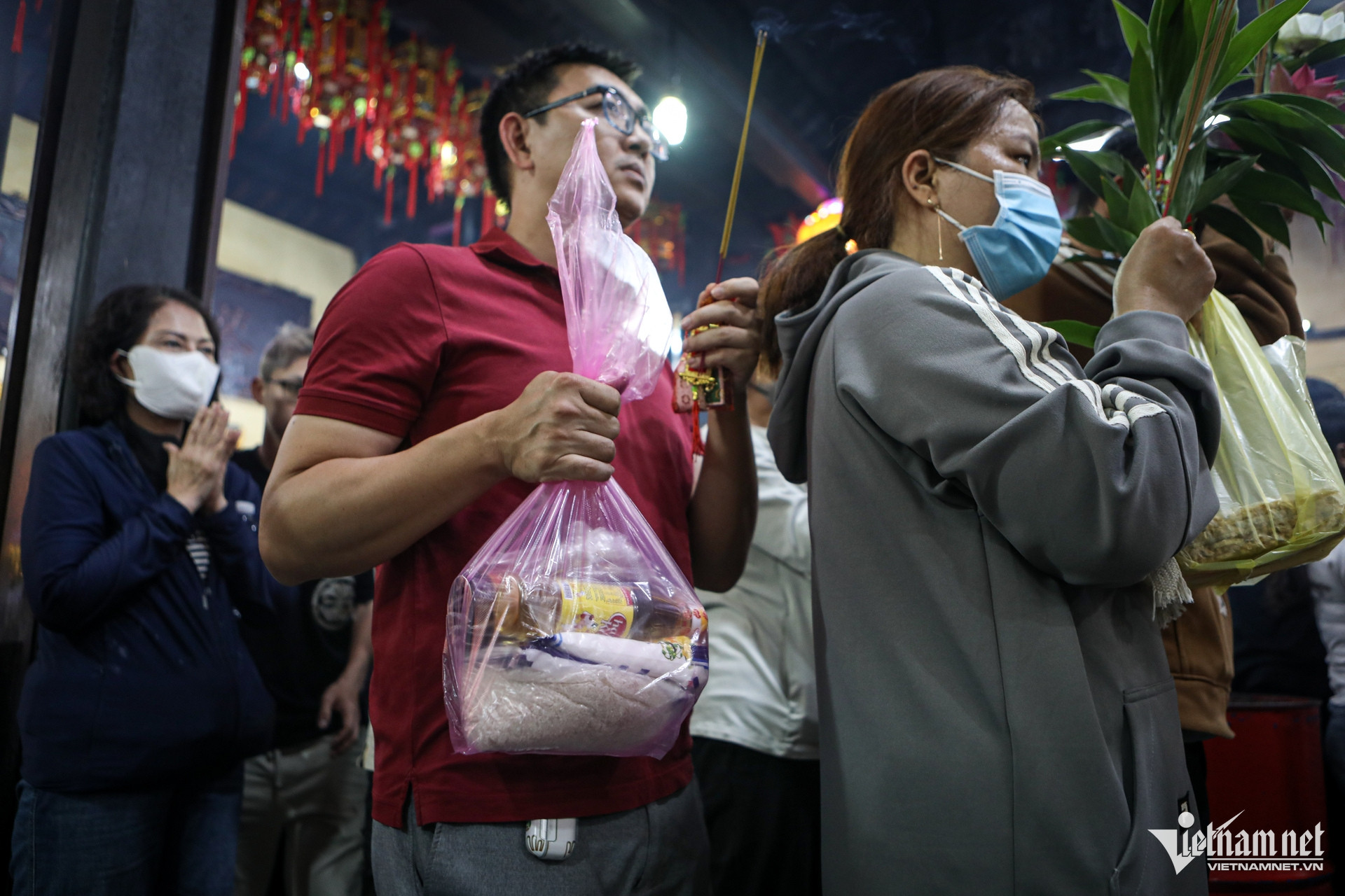 W-lễ hội chùa bà Bình Dương.jpg