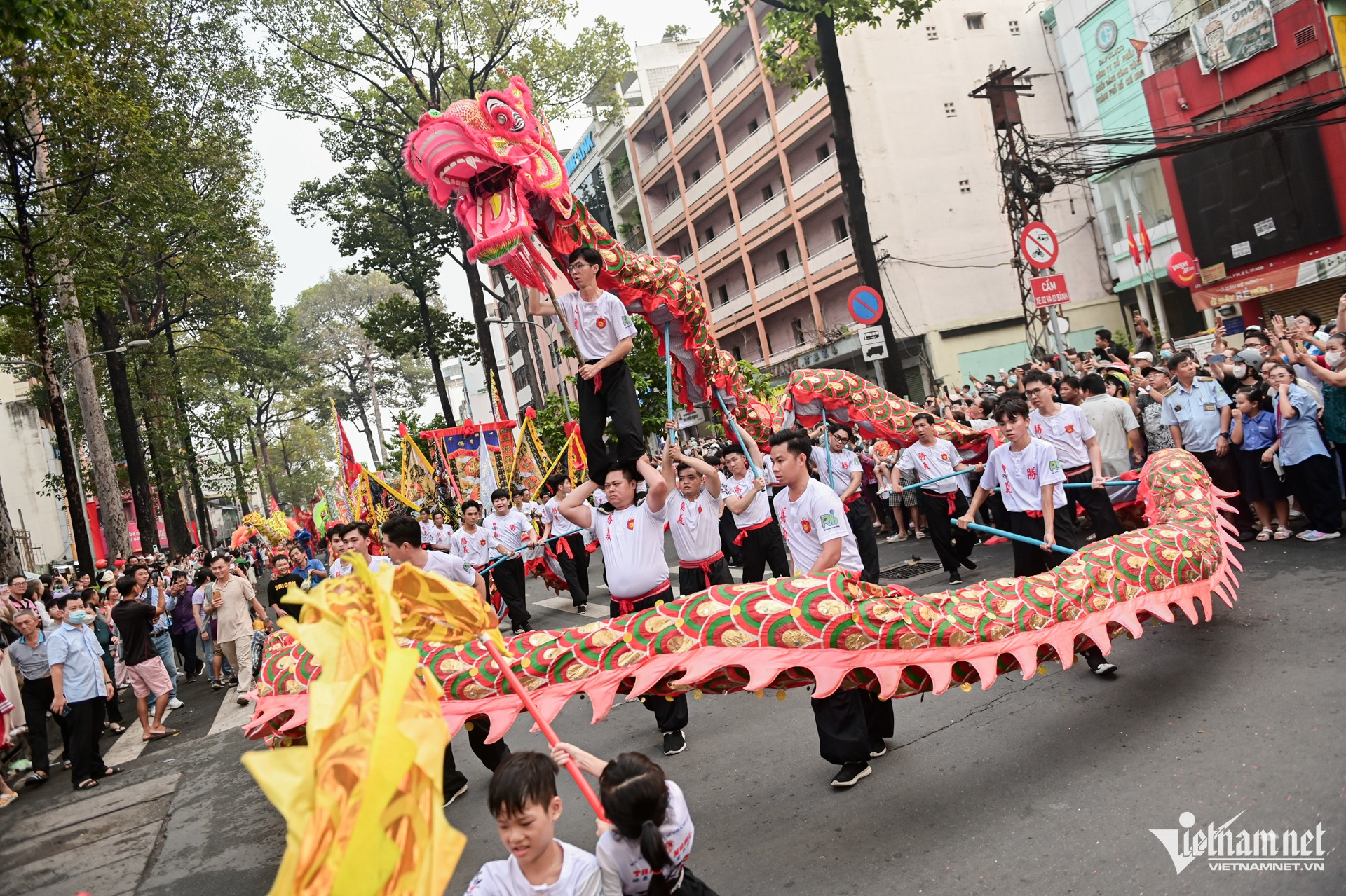 W-tết nguyên tiêu   nguyễn huế 8.jpg