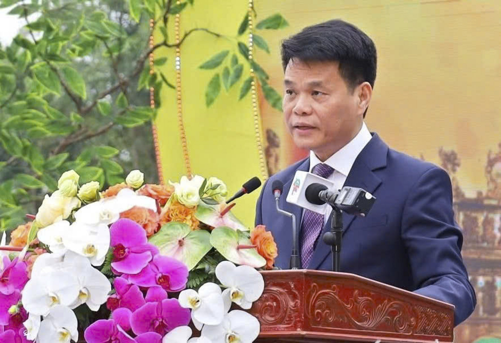 côn sơn kiếp bạc.JPG