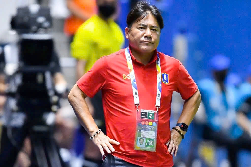 Hà Nội FC lại sắp thay tướng, 'chấm' cựu HLV trưởng U23 Nhật Bản