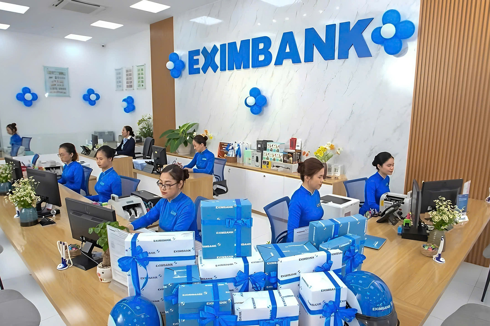 Nhiều điểm sáng trong bức tranh tài chính của Eximbank