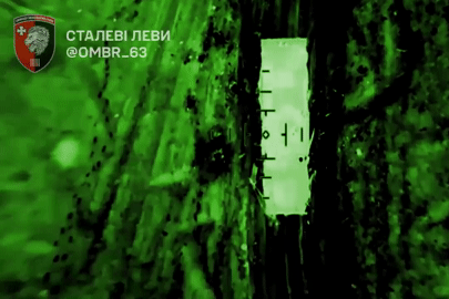 Video UAV Ukraine phá hủy bệ phóng tên lửa ‘hàng hiếm’ Nga giấu trong rừng