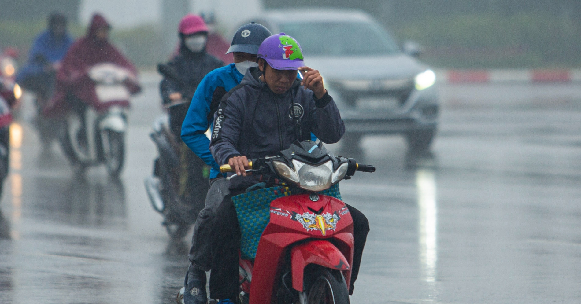 Dự báo thời tiết ngày mai 15/2/2025: Hà Nội có mưa nhỏ, sương mù dày đặc