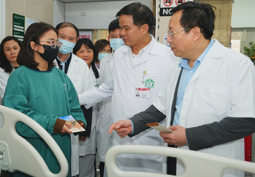 bs Cơ bv bach mai.png