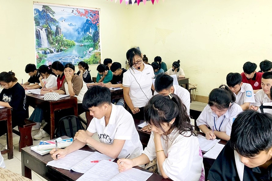 Chủ tịch tỉnh chỉ đạo nóng về dạy thêm, học thêm