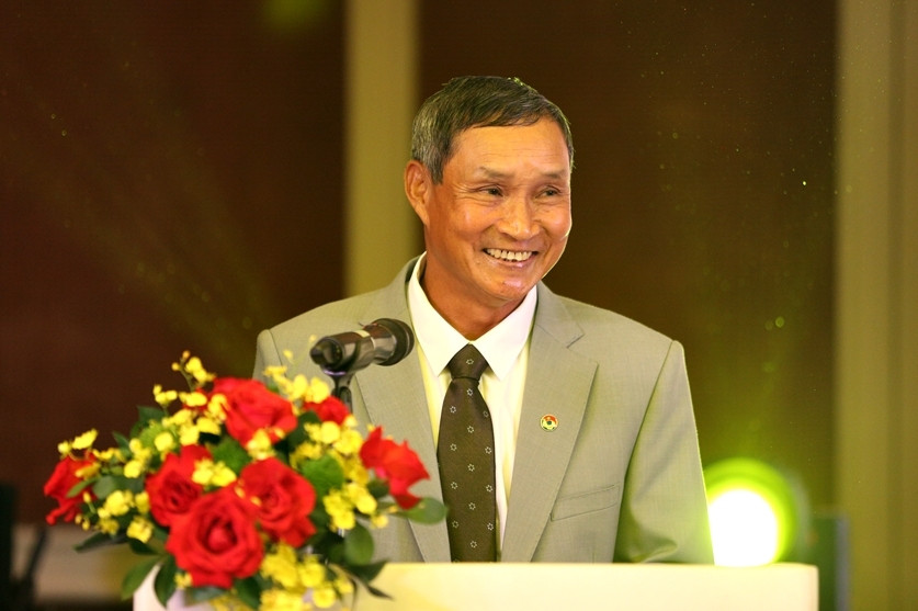 HLV Mai Đức Chung được phong tặng danh hiệu Anh hùng Lao động