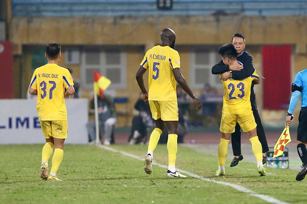 cahn vs quang nam 2.jpg