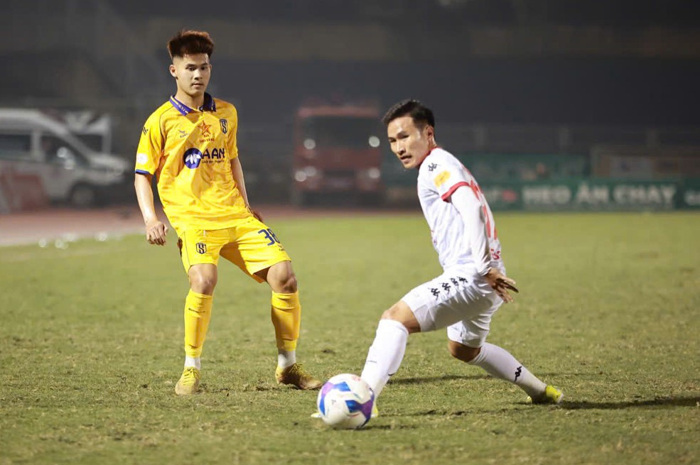 slna vs hai phong.jpg