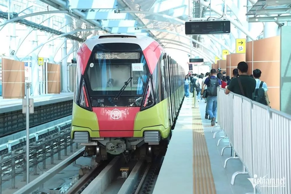 6 tháng vận hành, Metro Nhổn - ga Hà Nội phục vụ gần 3,4 triệu khách