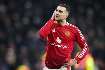 Cầu thủ MU không tuân lệnh Amorim, nhận ngay 'cái kết đắng'