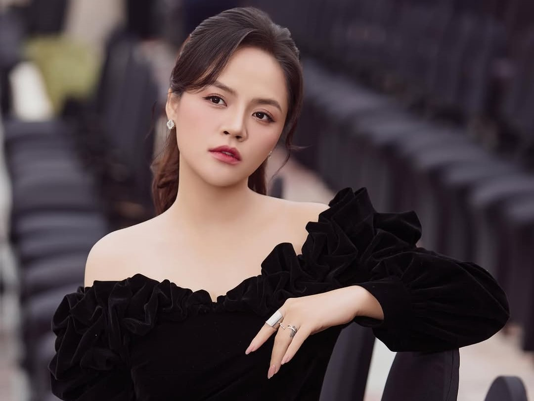 thu quynh ava