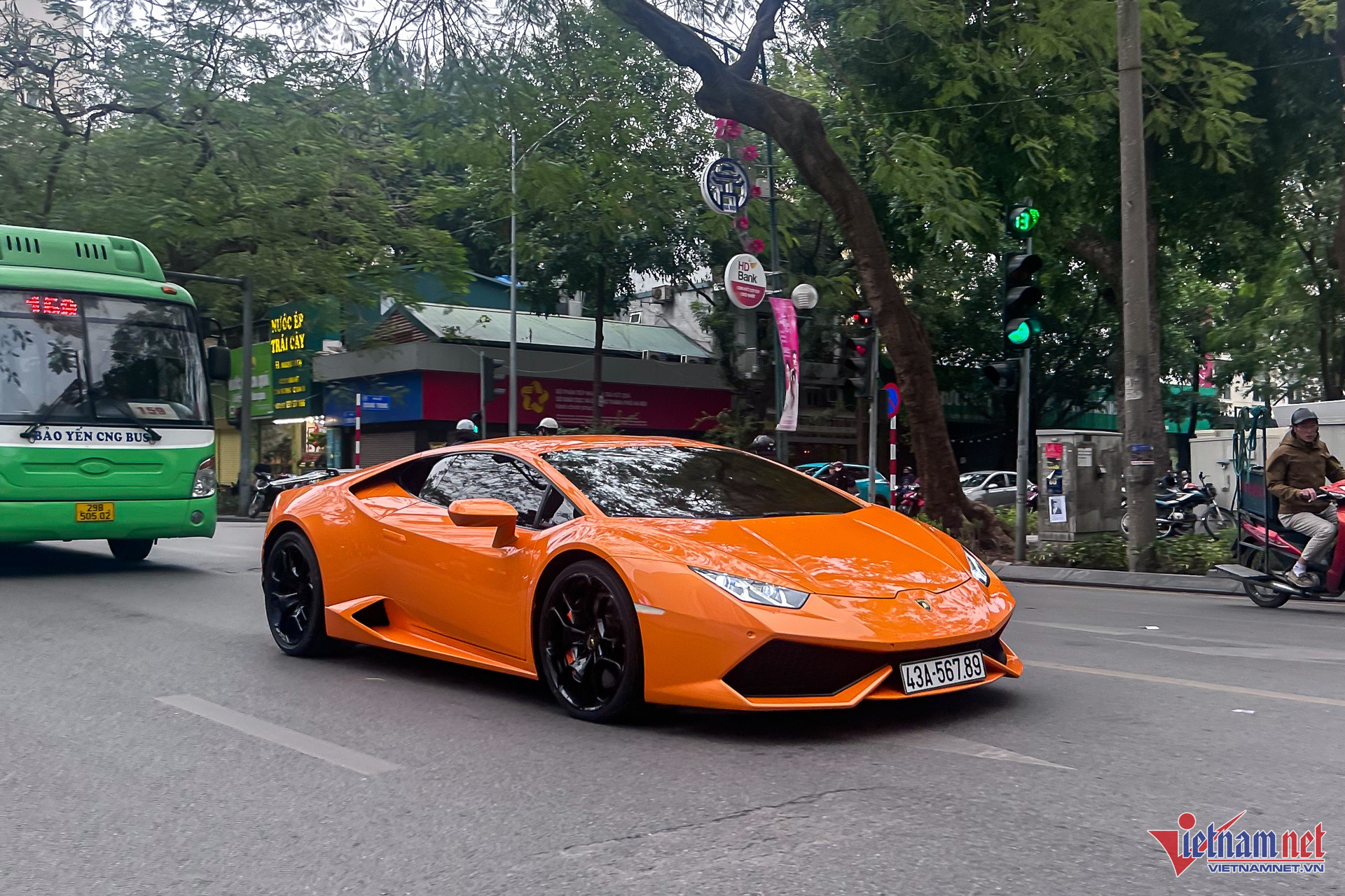 W-huracan cu 1.JPG.jpg