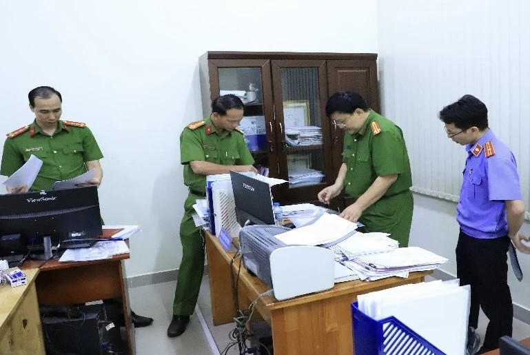 can bo dia chinh 4397 9936.jpg.webp