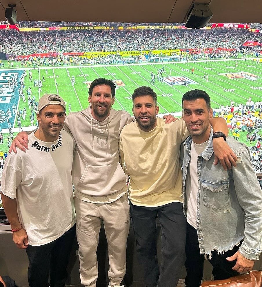 Messi Suarez Alba Busquets 1 Jordi Alba.jpg