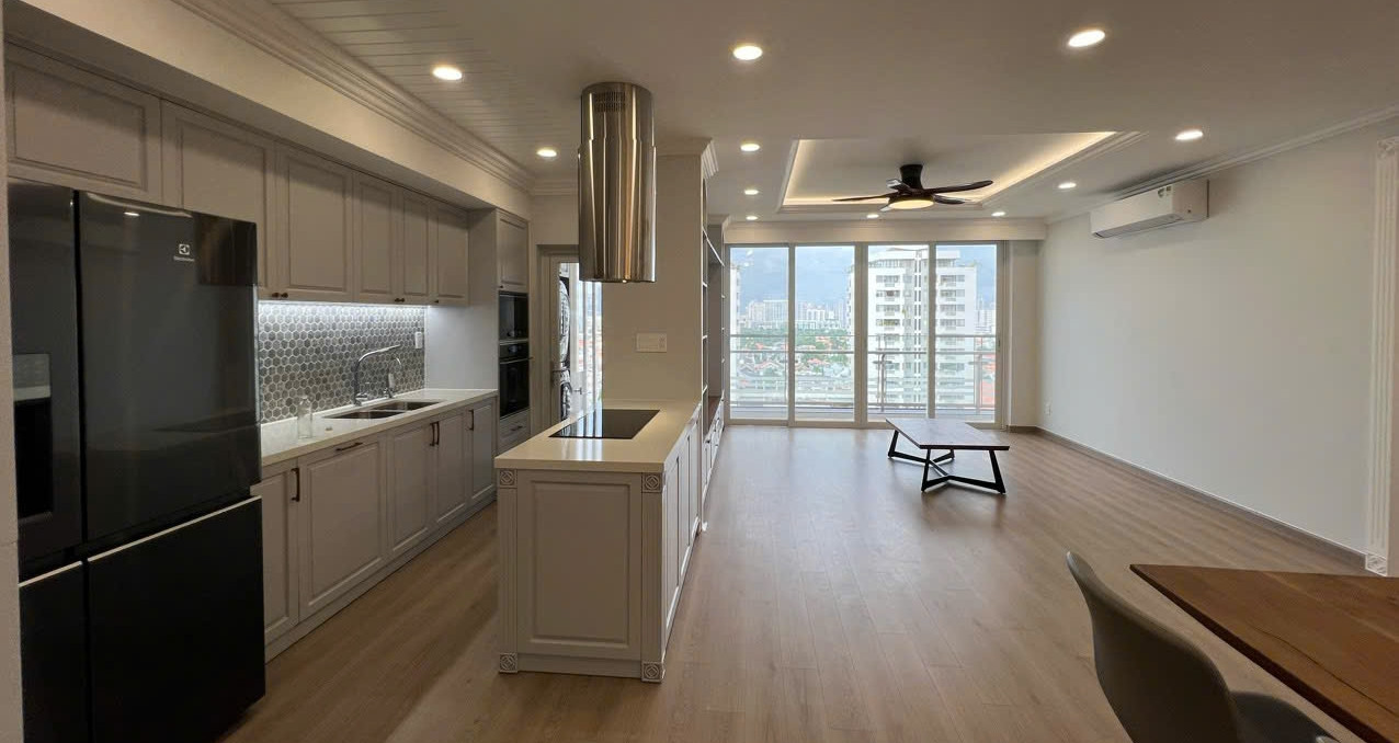 Sàn thạch anh Kobler - bí quyết chống nồm ẩm trong nhà