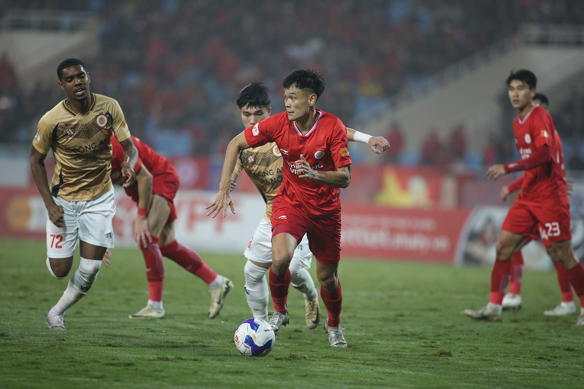 the cong viettel cahn 13.JPG