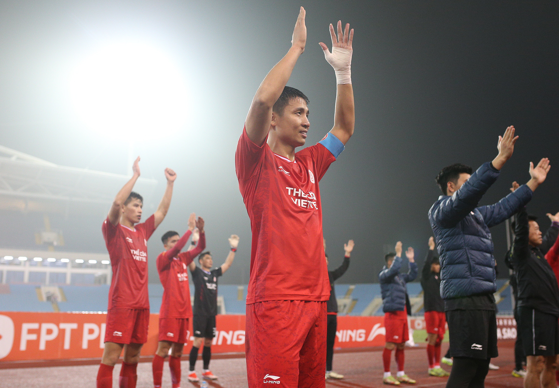 the cong viettel cahn 6.JPG