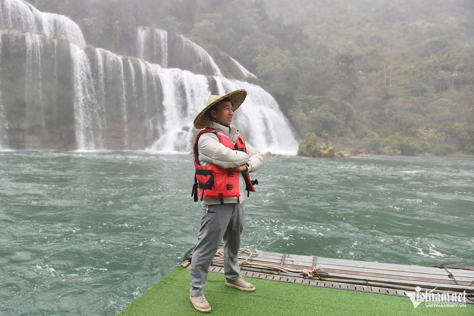 W-thac bg_10.JPG.jpg