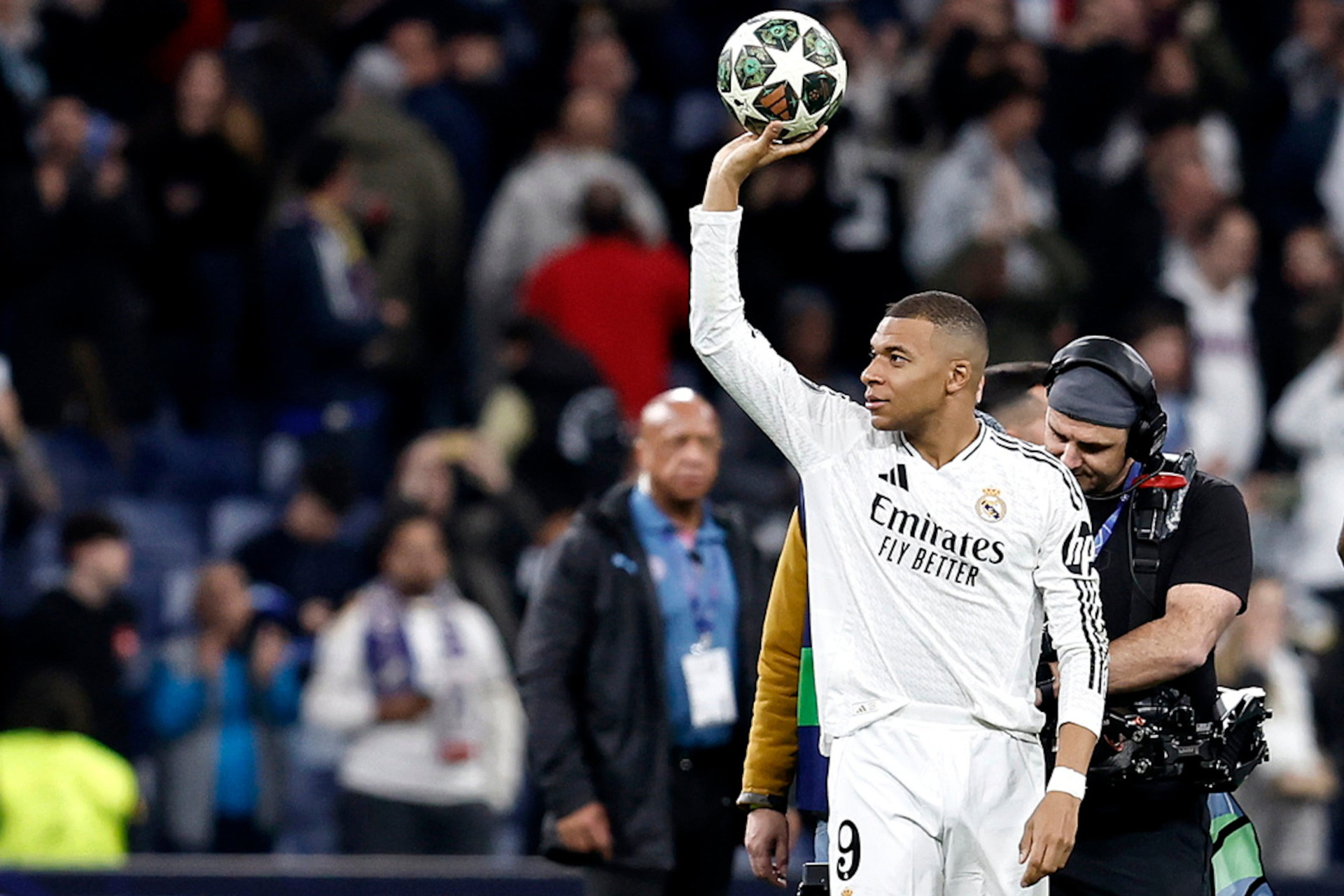 AS. Mbappe Real Madrid Man City 3 0 hat trick.jpg