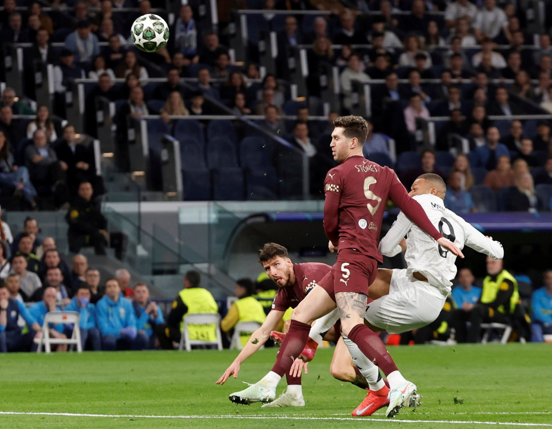 AS. Mbappe Real Madrid Man City.jpg