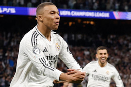 Mbappe ghi hat-trick lịch sử: Di sản Ronaldo và nụ cười Zidane
