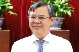 Ông Trương Cảnh Tuyên được bầu làm Chủ tịch UBND TP Cần Thơ
