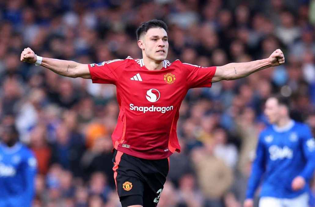 resources_premierleague_pulselive_com 2025 02 22T141842Z_834303556_UP1EL2M13R5AQ_RTRMADP_3_SOCCER ENGLAND EVE MUN REPORT.jpg