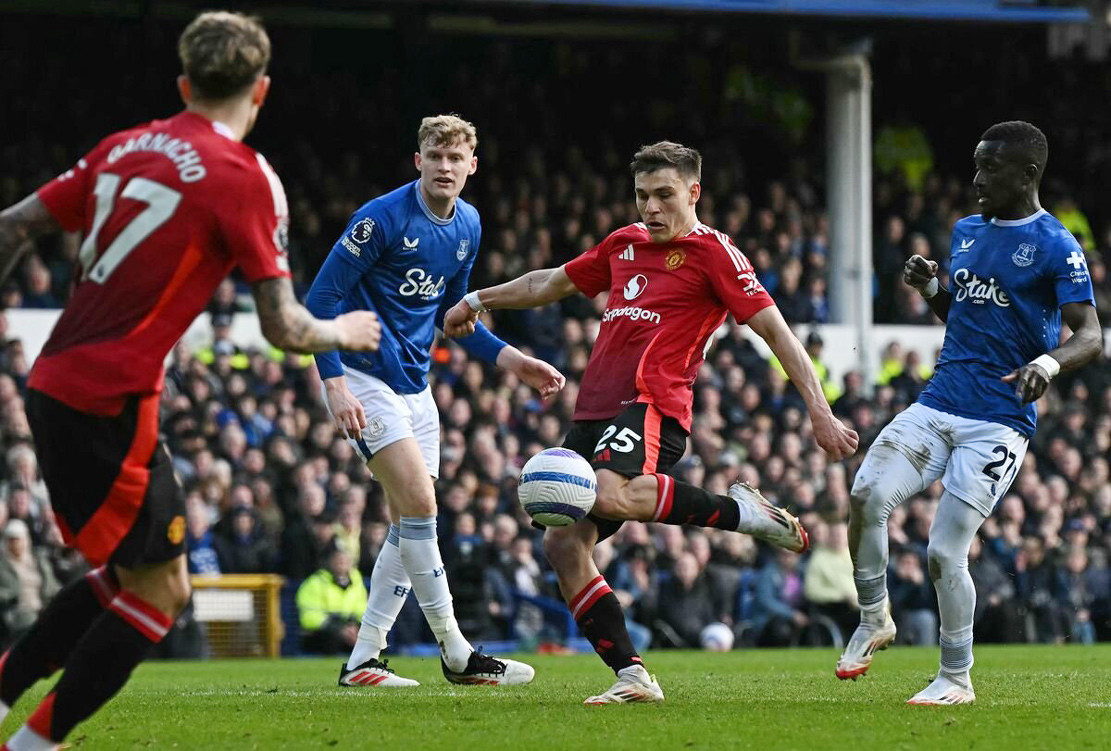 resources_premierleague_pulselive_com 2200498444 (4).jpg