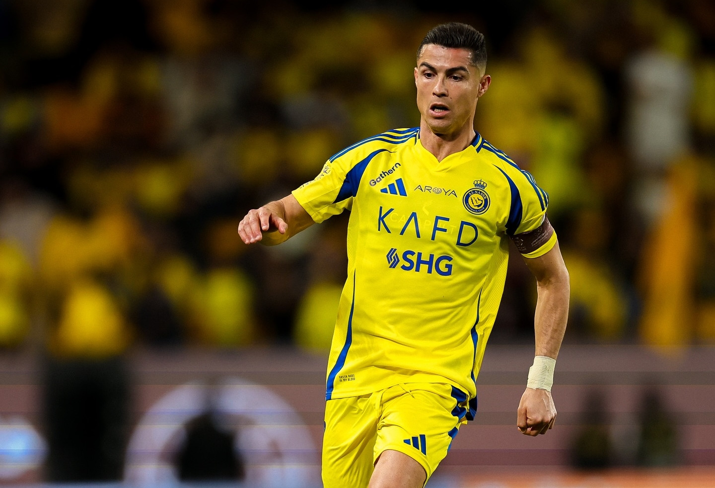 Ronaldo tịt ngòi, Al Nassr thua đau bởi cựu sao Liverpool