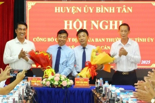 Vĩnh Long, Trà Vinh, Đồng Tháp trao các quyết định về công tác cán bộ chủ chốt