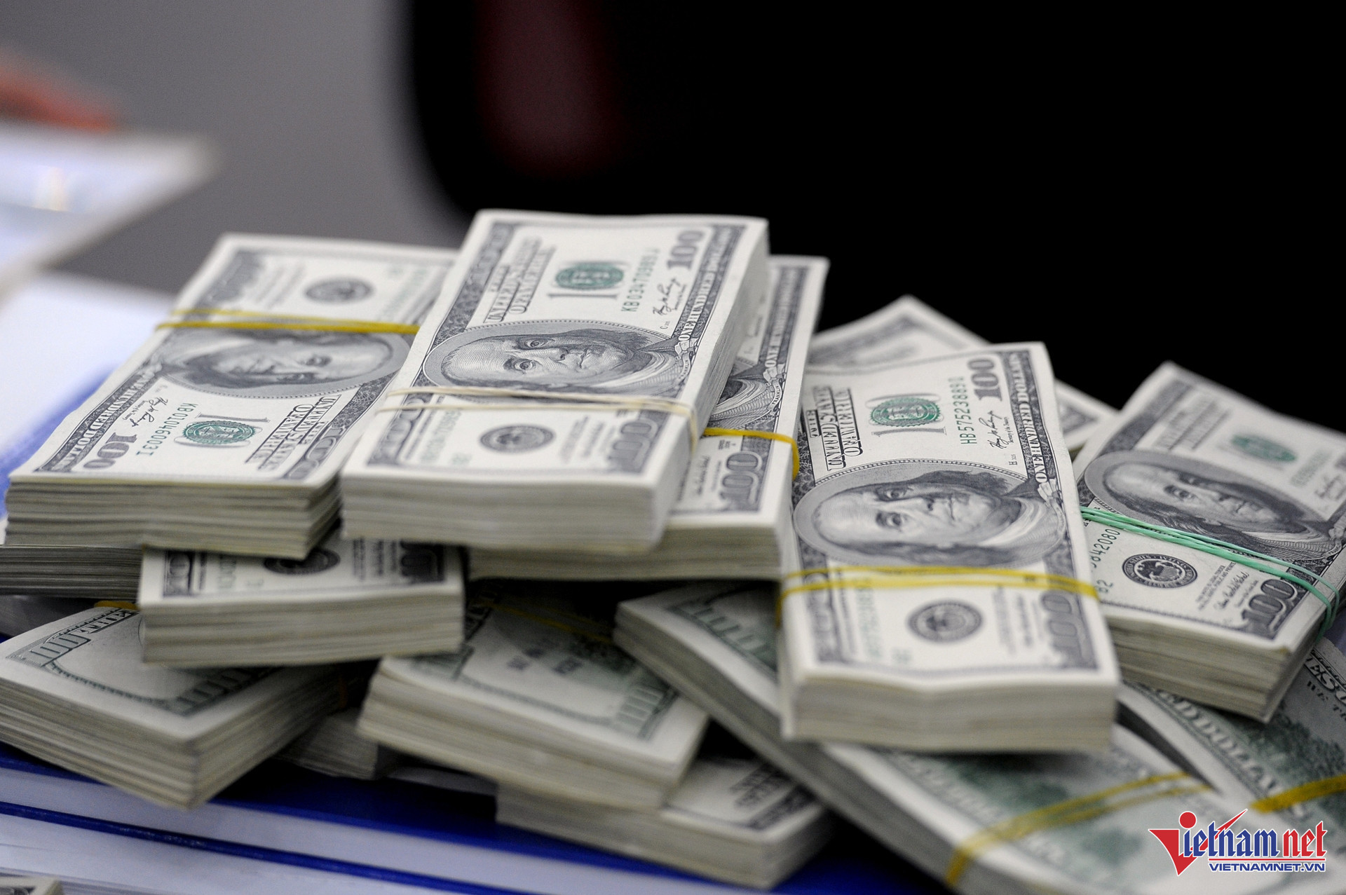 w vp bank 58 141365.jpg