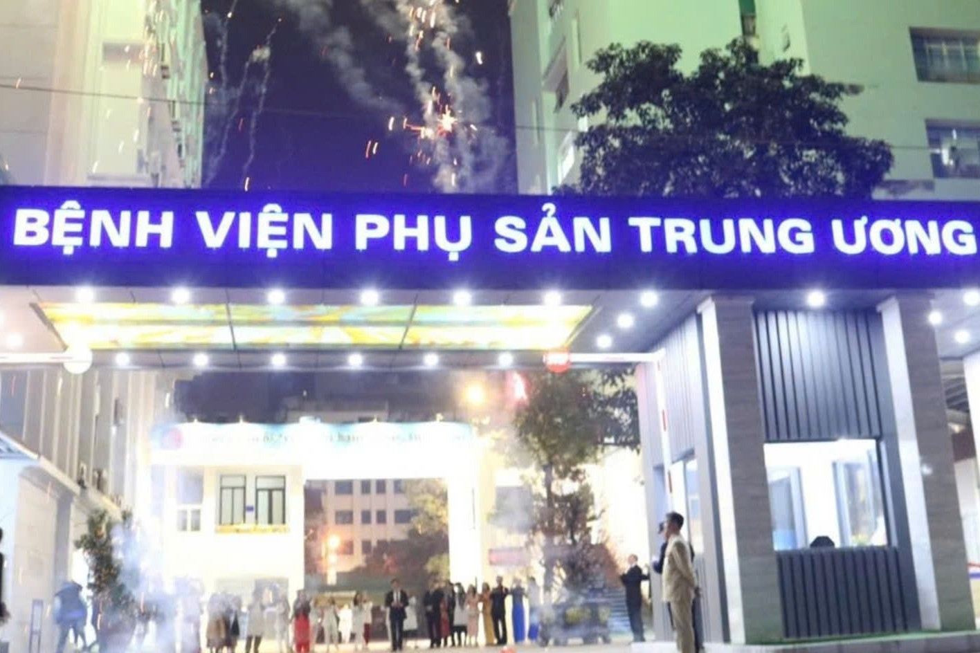 Bản tin trưa 23/2: BV Phụ sản TƯ khẳng định không tắc trách