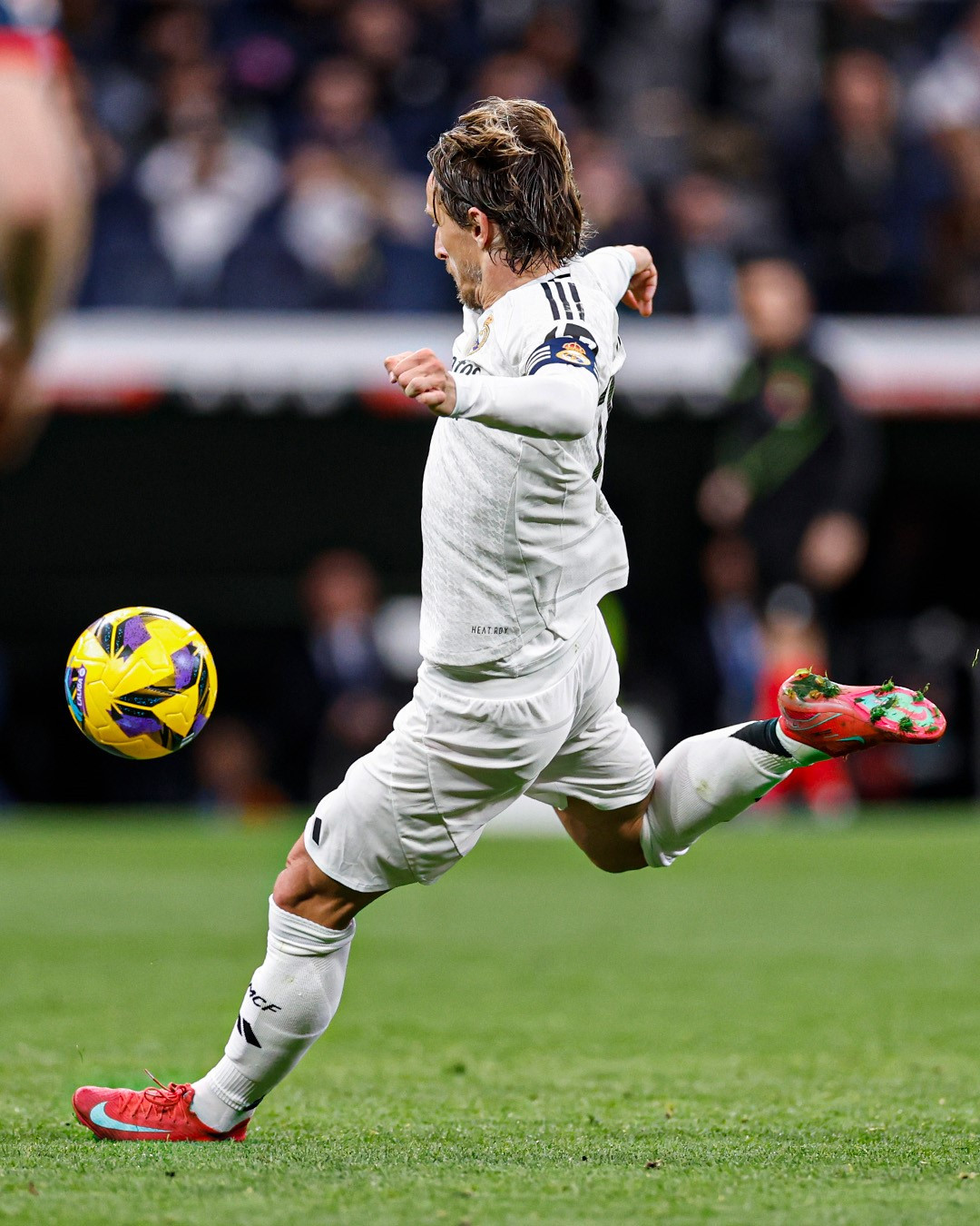 real madrid vs girona modric.jpg