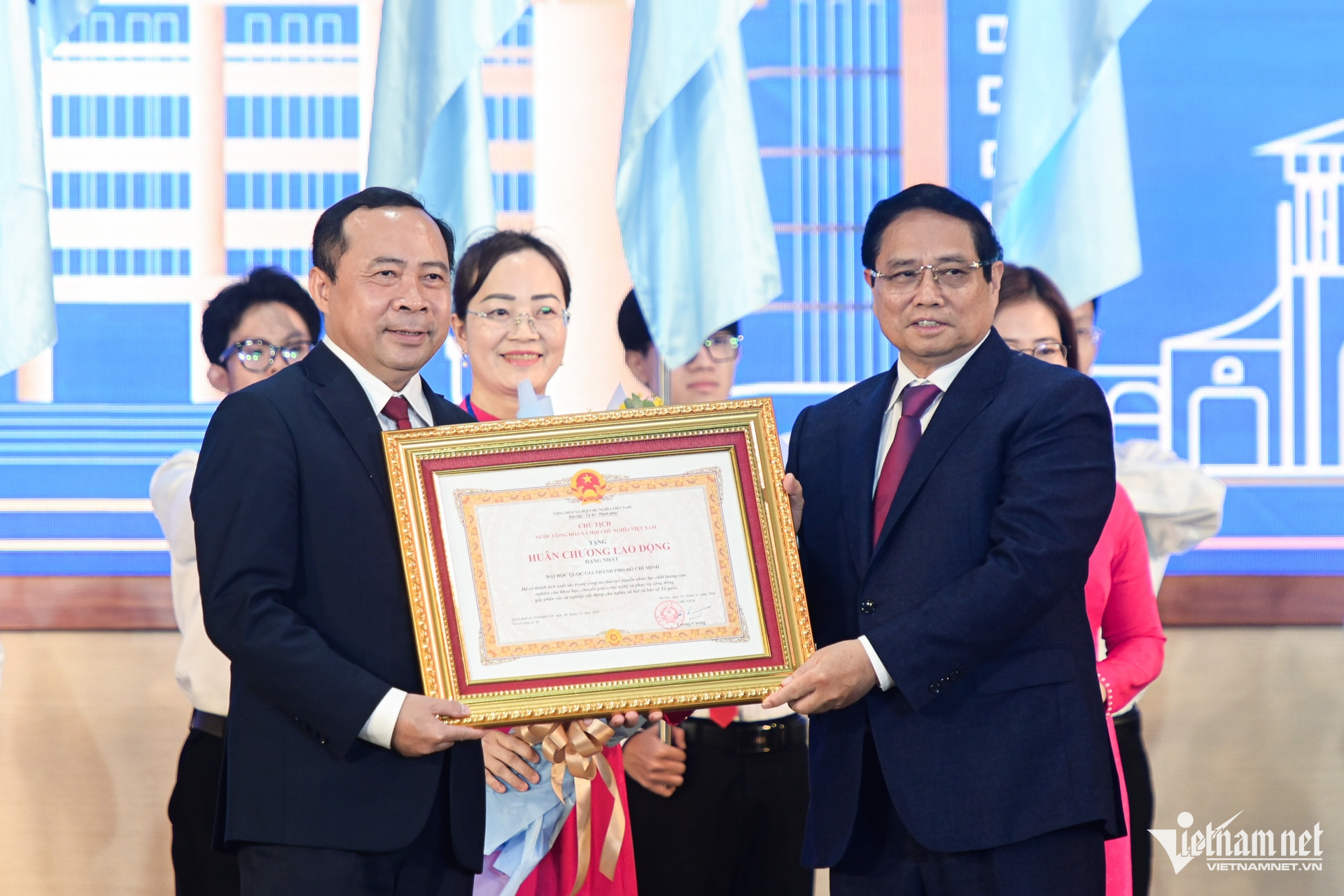 W-30 DHQG TPHCM nguyễn huế 2.jpg