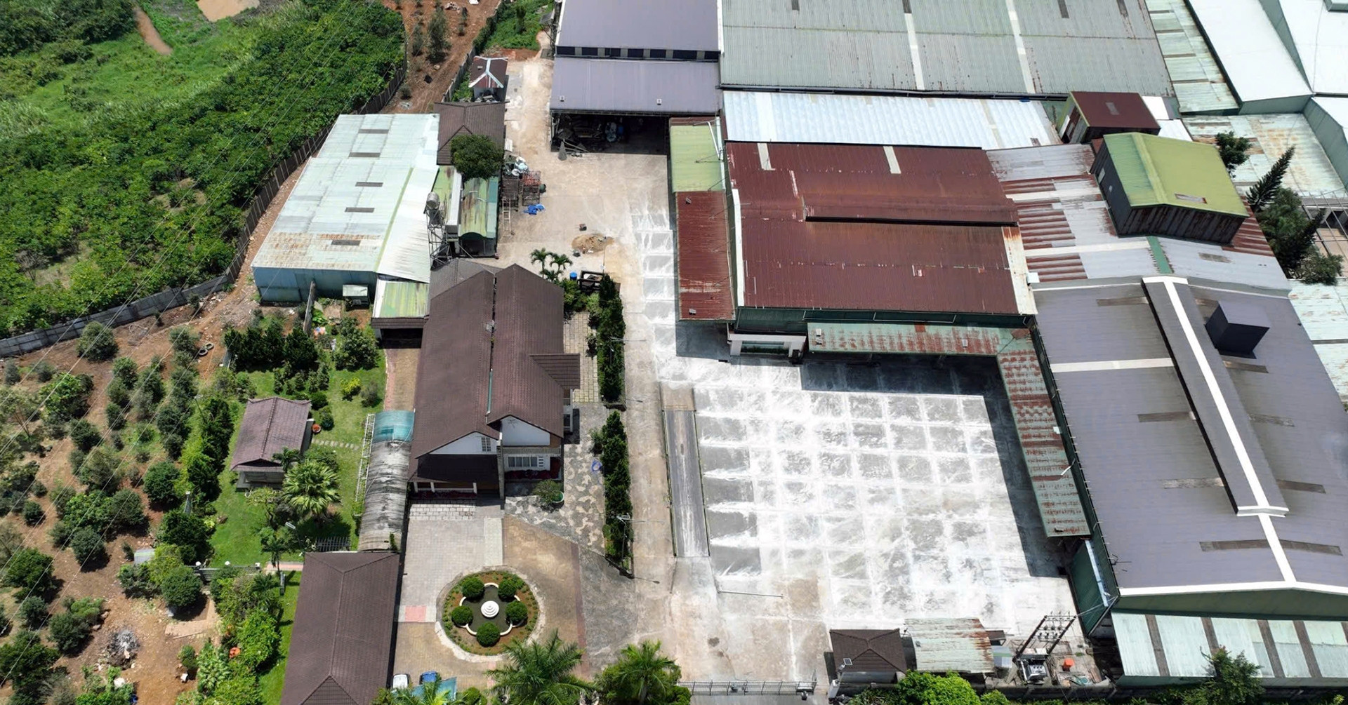 3 công trình vi phạm xây dựng trong khu công nghiệp ở Lâm Đồng