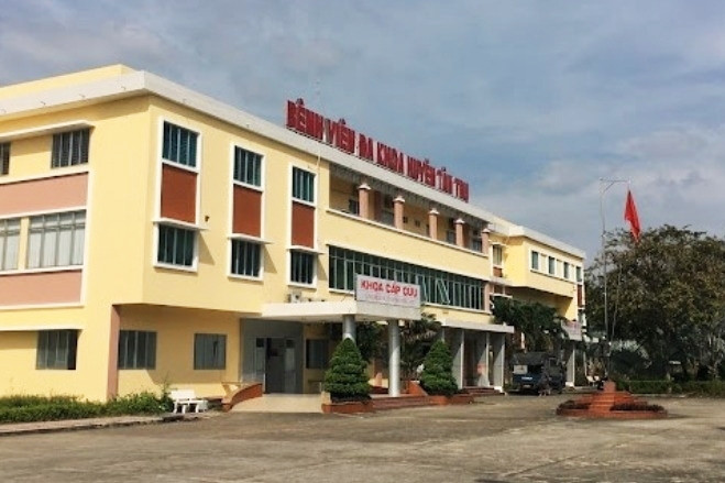 Bắt tạm giam bác sĩ một bệnh viện ở Long An cấp khống nhiều giấy khám sức khỏe