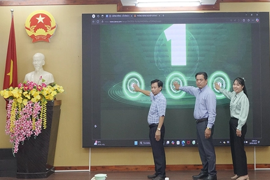 Giồng Riềng ra mắt cổng 3D nông nghiệp