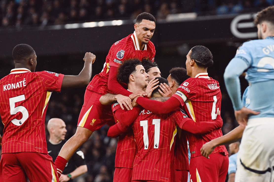 Huyền thoại MU tuyên bố: Liverpool sẽ vô địch Ngoại hạng Anh
