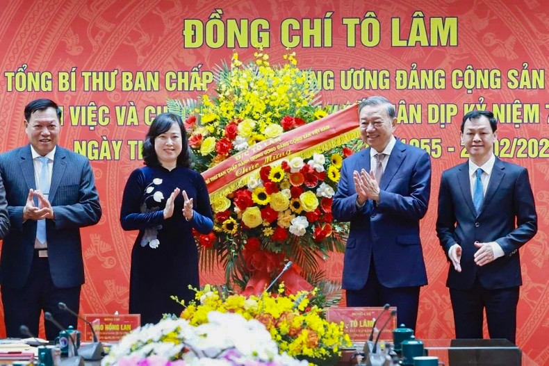 Tổng Bí thư Tô Lâm: Cần đổi mới tư duy về lĩnh vực y tế, nâng cao y đức