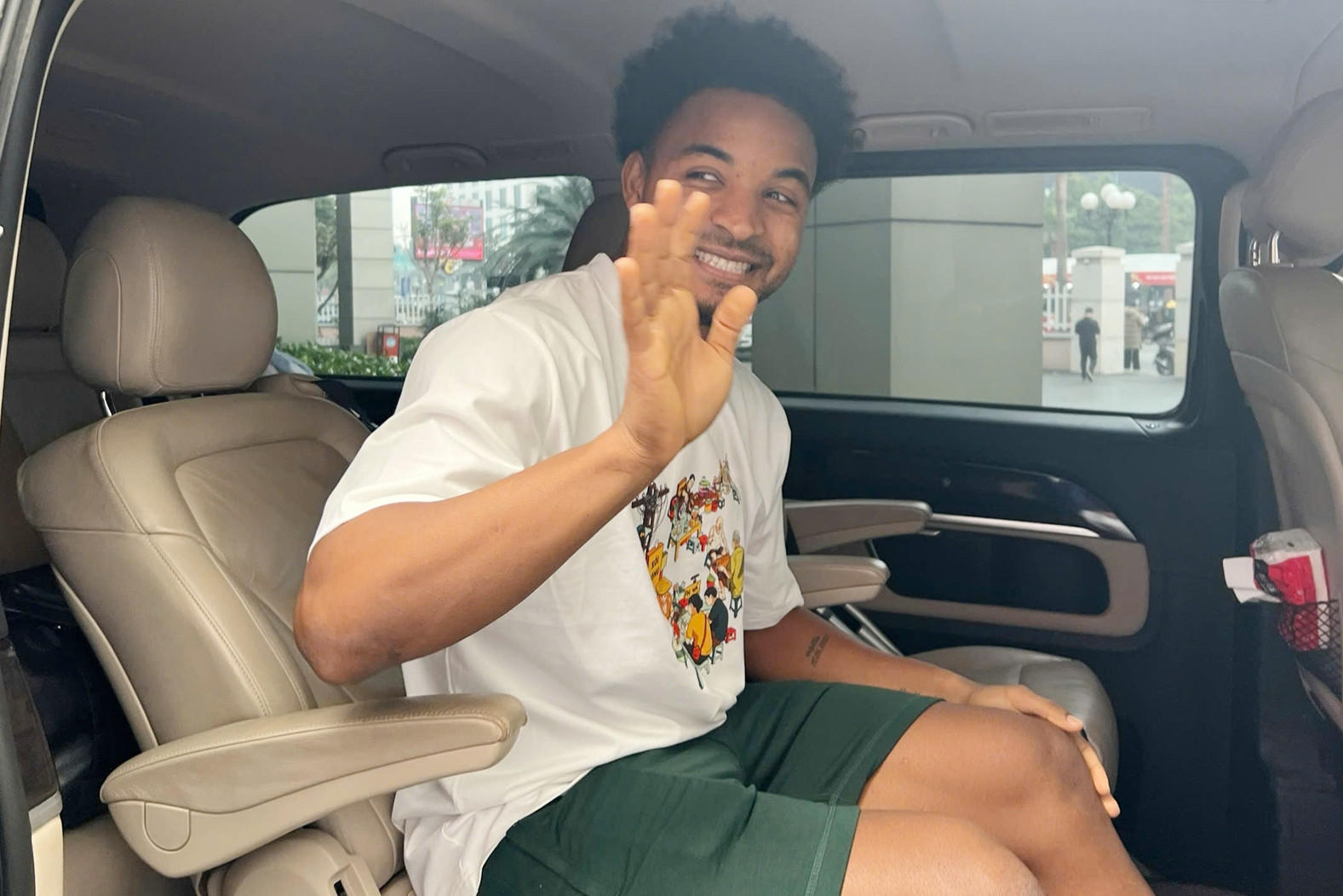 Xuân Son báo tin vui, dự Gala Quả bóng vàng Việt Nam